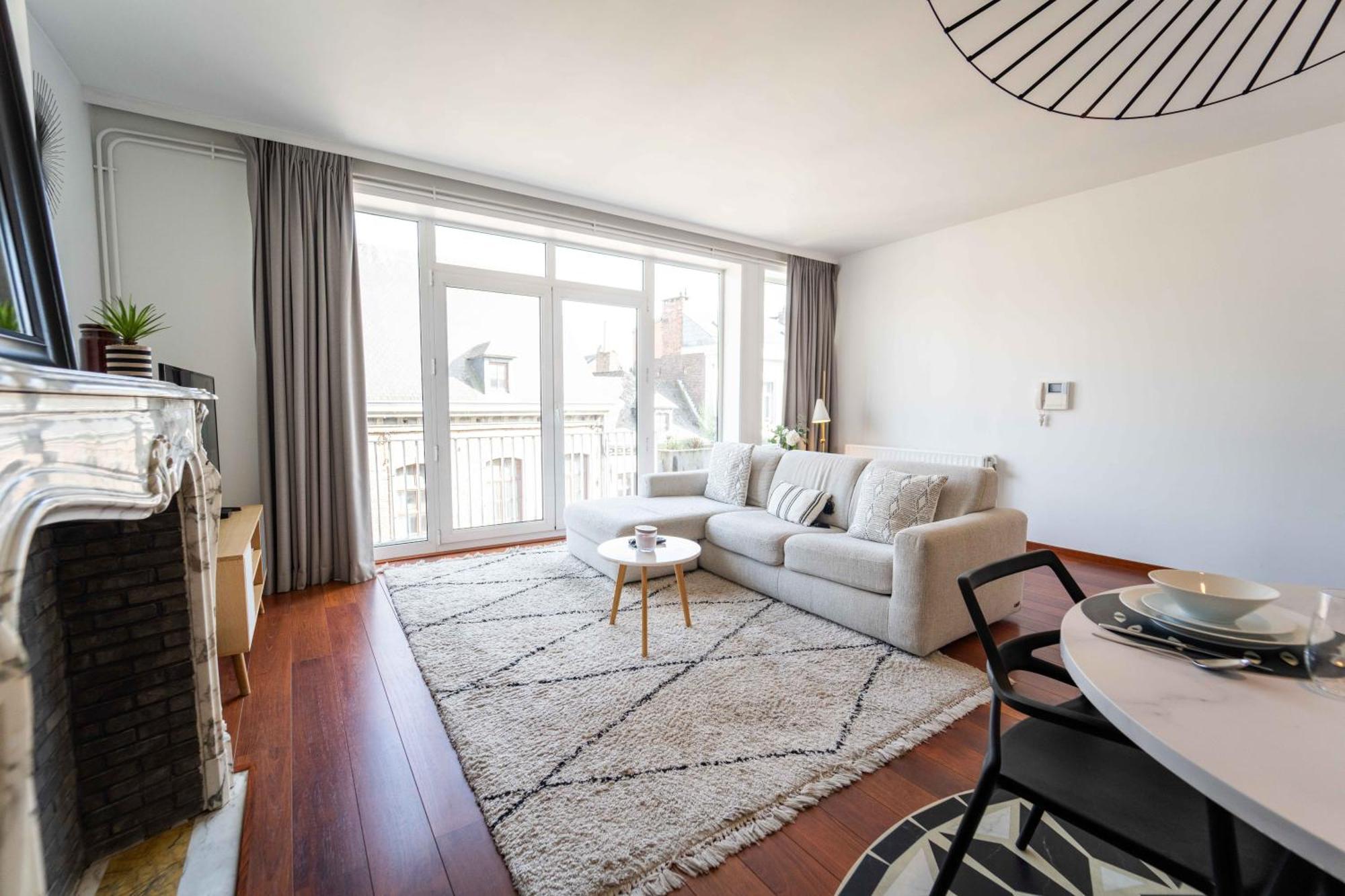 Luxury Apart' Mons City Center With Terrace Apartment Exterior photo